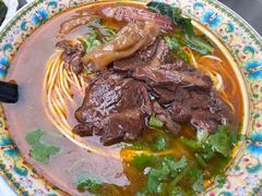 -金杨拉面王小吃面馆·牛三宝面·红烧牛肉粉