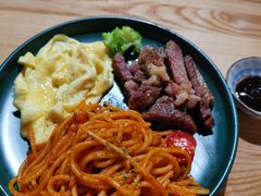 -暖食光·台式家庭餐厅·生日主题店(万达店)