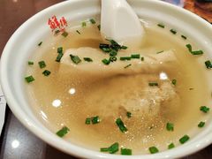 -鲜得来排骨年糕(云南南路总店)