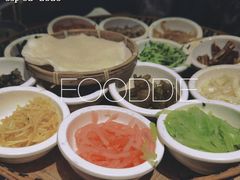 -包整·丝娃娃(一览甲秀楼风景店)