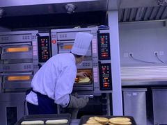 -上海哈尔滨食品厂(淮海中路店)