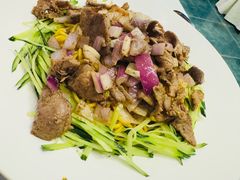 -乡村馕坑肉·烧烤·新疆菜·本地人更爱吃(阿勒泰首店)