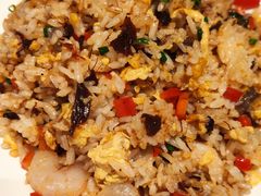 山珍海味虾炒饭-泰煌鸡·上海白斩鸡·鸡汤面(鹤庆店)