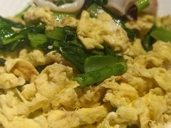 小白菜鸡蛋炒鱿鱼-有喜胶东小馆(太申祥和店)