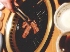 -炼火烤肉店