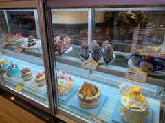 面包甜点陈列柜-MANFEN聚满分西点(远洋大信店)