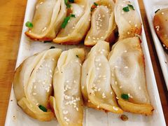 -小姜锅贴(凤凰街店)