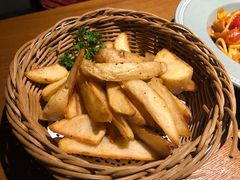 -JINNS锦时 steak&pizza(浸信会礼拜堂旧址店)