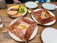 鸡蛋蘑菇熏肉荞麦可丽饼-RAC BAR(安福路店)