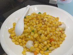 -香山湖家家宴(中山陵店)
