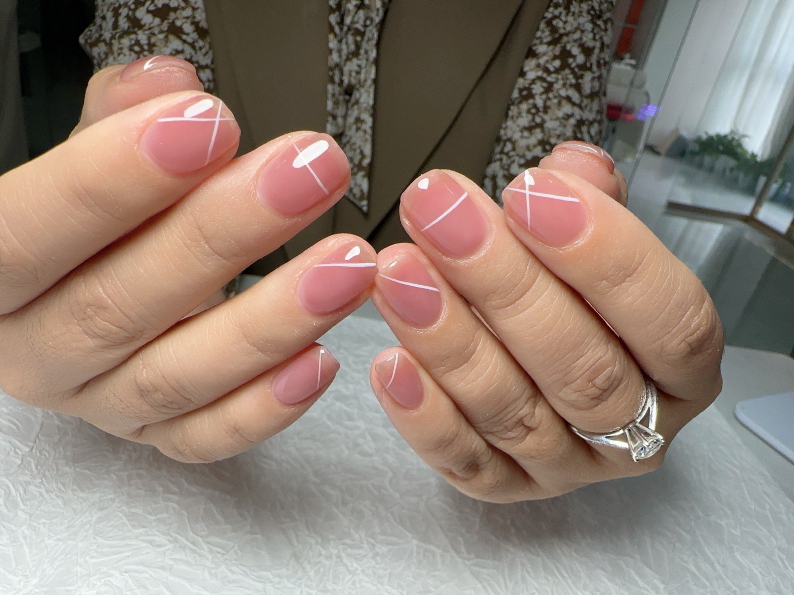 线条 #美甲美睫#裸色美甲 #同城美甲美睫 #简约干净美甲款式推荐