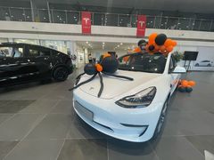 -TESLA 特斯拉(北京南四环中路特斯拉中心)