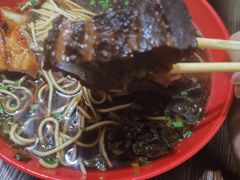 -小龙大肉面馆