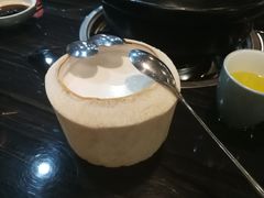 -东椰·海南椰子鸡火锅(朝阳门店)