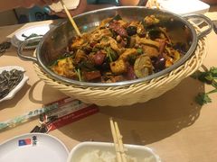 -拿渡麻辣香锅(世茂广场·工三店)