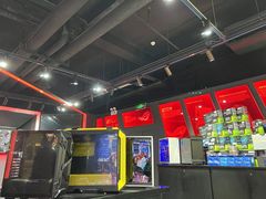 -ROG玩家国度(美罗城店)