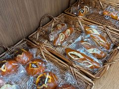 -yeast面包店