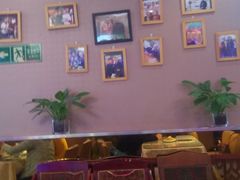 大堂-阿三鱼头泡饼·家常菜