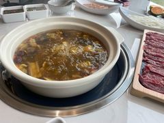 -菌子鲜汤野生菌锅