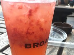 -BROAD面包路·欧式面包(龙湖时代C馆店)