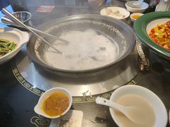 -陈大锅·岳阳鱼馆·地道岳阳菜(美食街店)