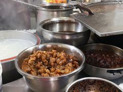 -花溪牛肉粉(八鸽岩店)