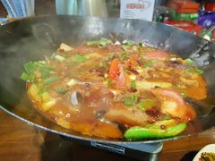-富正毅三下锅·湘西韵味(天门山索道店)