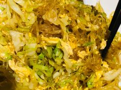 椰菜炒粉丝-龙泉人椰子鸡.糟粕醋.海南菜(三亚旗舰店)