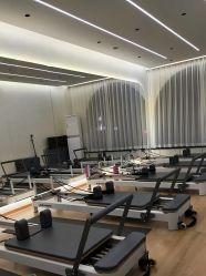 -依灵瑜伽普拉提连锁