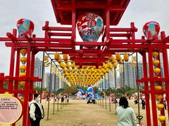 -万绿园