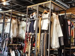 -宇不同照相馆(万嘉广场店)