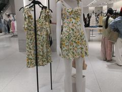 -ZARA(世贸天阶店)