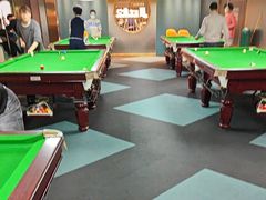 -夜时尚台球俱乐部(汉阳摩尔城店)