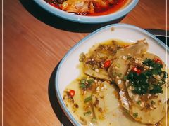 -山城外·非遗酸菜鱼(蜀都万达店)