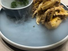 盐焗手撕鸡-尚一汤·粤菜海鲜(环球港店)