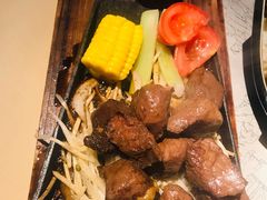 铁锄牛肉-穹六人间 people 6(岳阳路店)