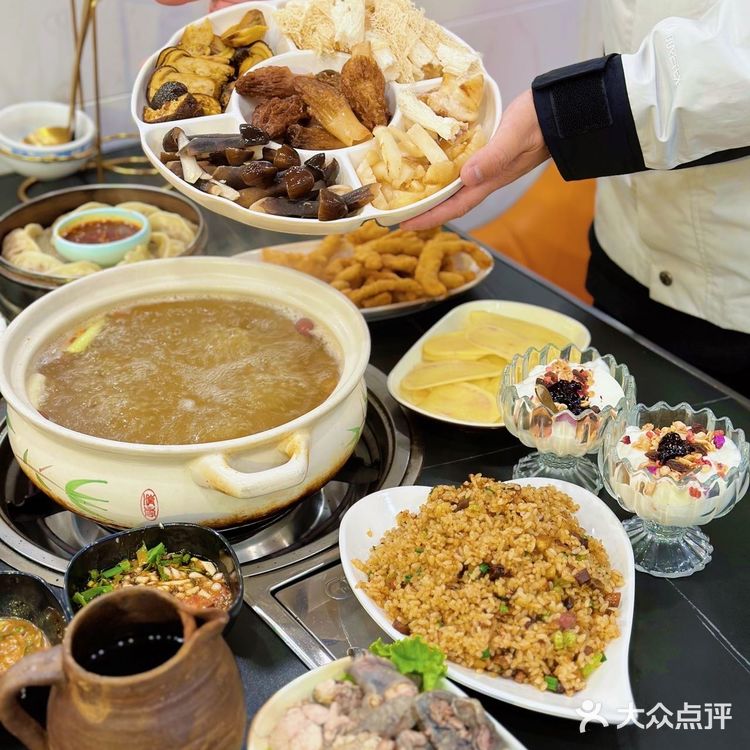 在大理！这锅野生菌火锅值得安排上… 