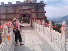-鸡鸣山旅游风景区