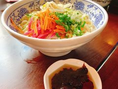 -亿诣蝎府炸酱面羊蝎子火锅(酷车小镇店)
