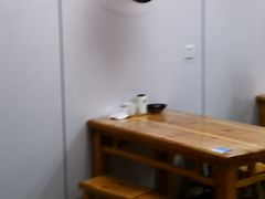 -一家人剪刀面(海伦国际店)