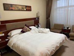 -西港航空酒店(银川南门广场机场巴士店)