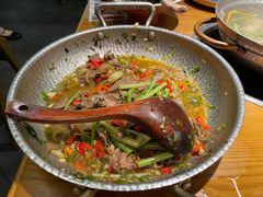 -吃饭皇帝大(长宁龙之梦店)