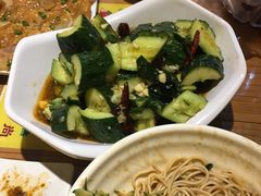 -霄汉牛三鲜湖北砂锅菜(万松园2店)