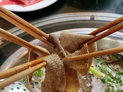 -周老三跷脚牛肉·全牛火锅(非遗传承店)