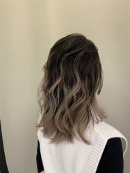-卓梵美发·精品Salon