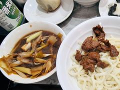 -尹记门钉肉饼(丰台站店)