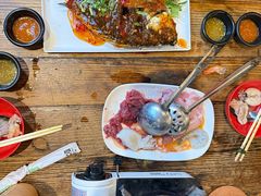 -Show Neua Thai Street Food