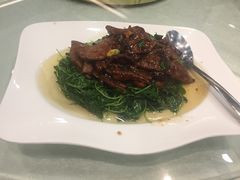 -梅龙镇酒家(南京西路总店)