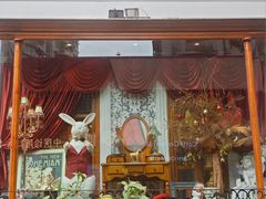 -秘密旅行Bonjour(黑金冠 江南西店)