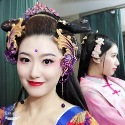 -盘子女人坊生日照·摄影馆(华强店)